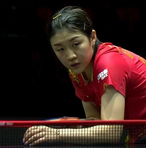 这位年轻小 这位年轻小