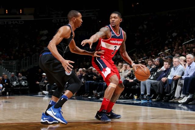 知名记者斯 知名记者斯