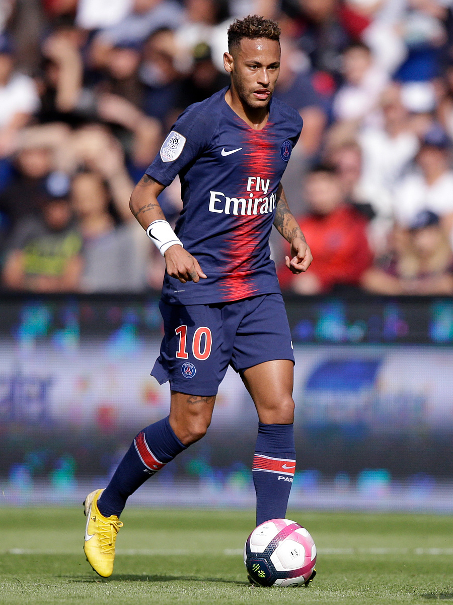 卡塔尔在2 卡塔尔在2