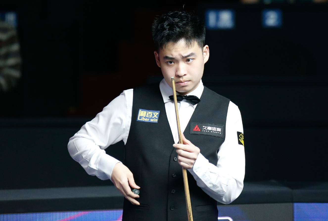 中崭露头角 中崭露头角