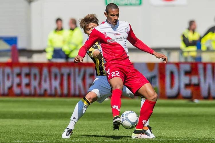 一位明星球 一位明星球